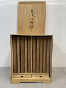 掛軸 木箱のYahoo!オークション(旧ヤフオク!)の相場・価格を見る