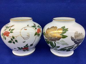 大倉陶園 花瓶のYahoo!オークション(旧ヤフオク!)の相場・価格を見る