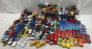 ディズニー　カーズ　レア物　初期物　まとめ売り トミカ レア カーズのYahoo!オークション(旧ヤフオク!)の相場・価格を