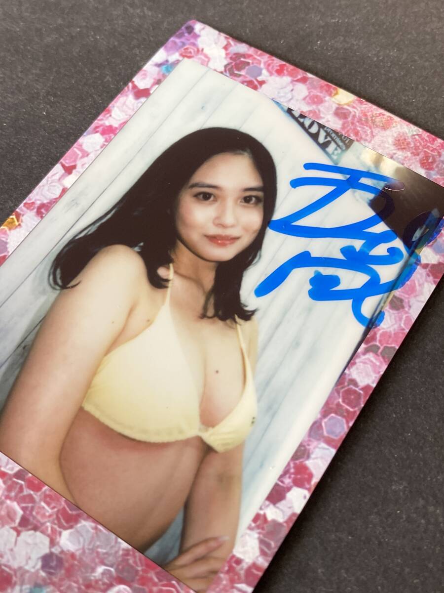 y*u様 直筆サイン入りチェキ グラビアアイドル？ Z246 五十嵐なつ 直筆サイン入り チェキ 写真 女優 AV グラビア