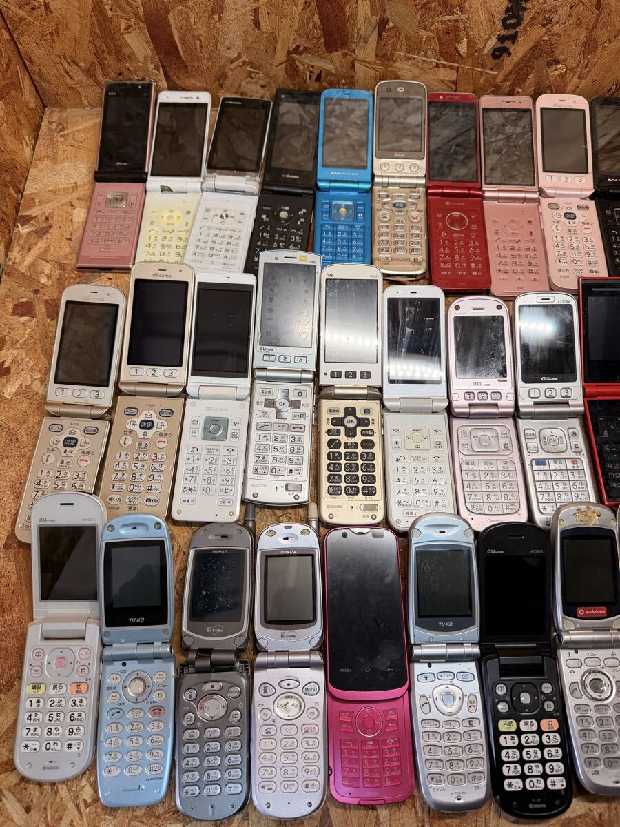ジャンク ガラケー 46台 まとめ売り (携帯電話、スマートフォン)｜売買