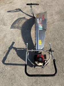 【福岡県みやま市】KAWASAKI カワサキ SK II 茶刈機 2人用 2サイクルTL201エンジン茶摘み機 福岡県みやま市】KAWASAKI カワサキ SK II 茶刈機 2人用 2サイクル