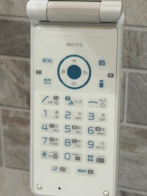 1.414 新品 レア ドコモ SH-11C ホワイトワンセグ ゲーム ドコモ、「SH