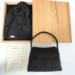 黒珊瑚 バッグの値段と価格推移は？｜5件の売買データから黒珊瑚