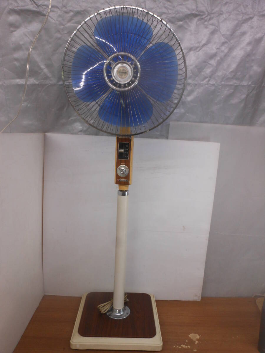 東芝 扇風機 S-40DA K120 ♪TOSHIBA 東芝 扇風機 S-40DE 昭和レトロ 高さ約142～175㎝ 不動品
