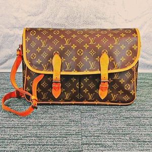 ヴィトン ショルダー バッグ モノグラム 廃盤の値段と価格推移は？｜13