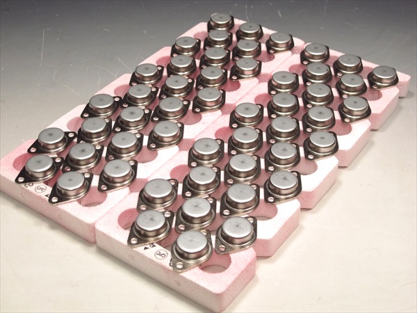 未使用 ST 2N3055 パワートランジスタ 50個セット 700