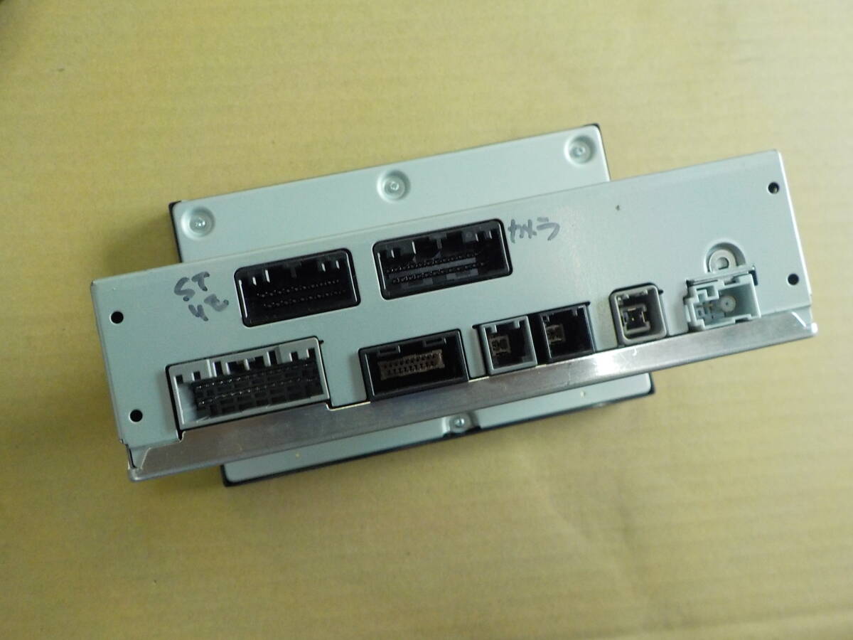 ☆ ホンダ純正 8インチ ディスプレイオーディオ VX-240ZFE Apple
