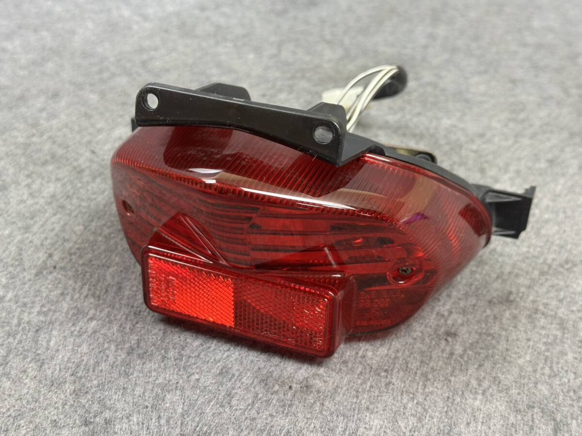 ◇R31 売切り! スズキ GSX-R1000 GSX-R750 純正 テールランプ Assy
