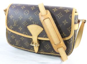 Louis Vuitton モノグラムショルダーバッグ　ソローニュ　廃盤品 ソローニュ廃盤 ヴィトン ソローニュ 買取価格 ルイヴィトン