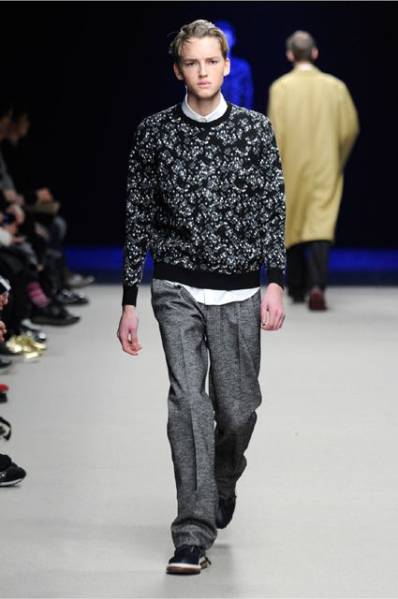 ■今期新作　14AW KRIS VAN ASSCHE コンフェッティニットサイズS