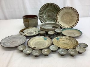 小石原焼 大皿の値段と価格推移は？｜10件の売買データから小石原焼
