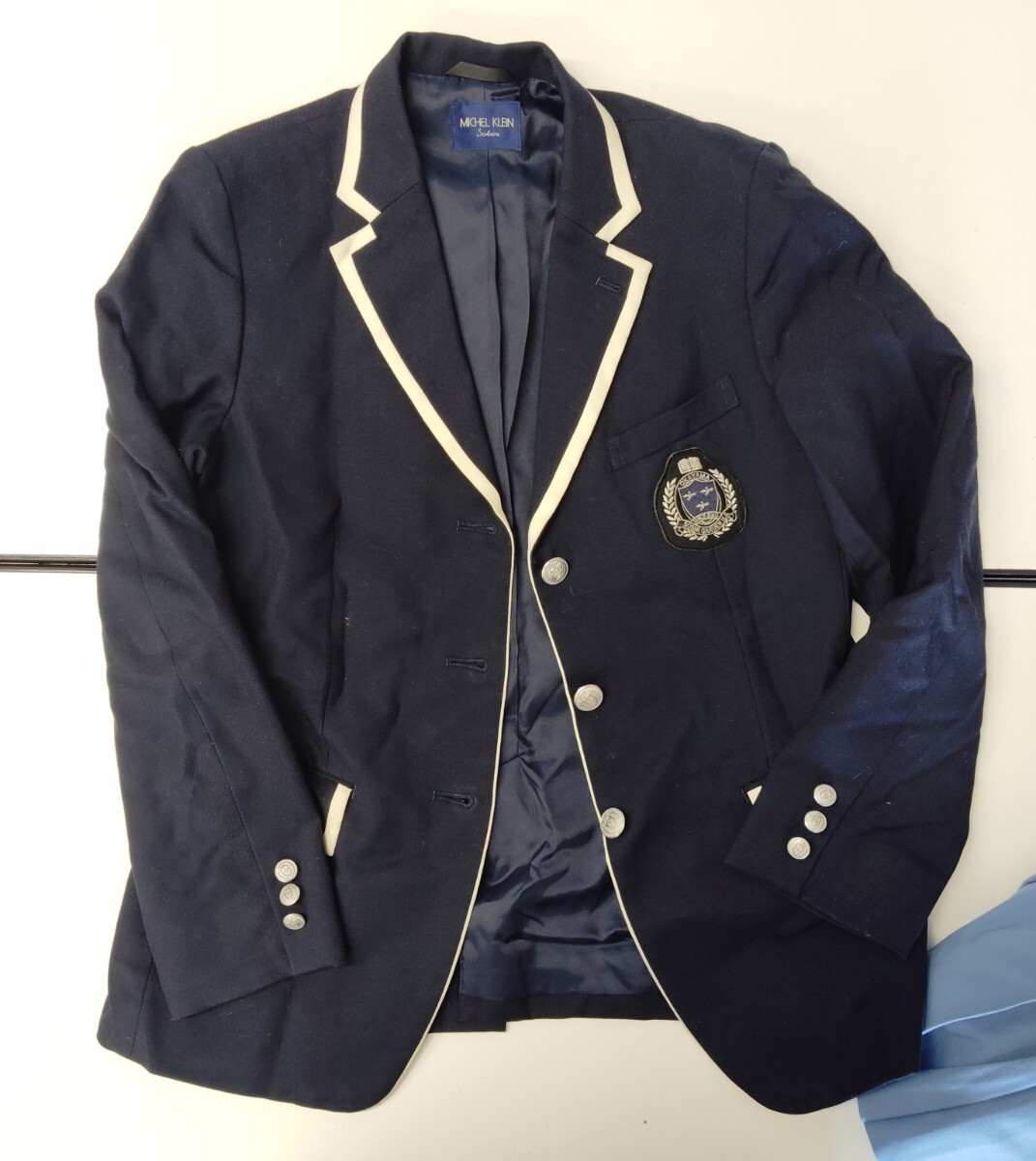 岡山県[創志学園高校]女子制服 ジャケット.ブラウス.セーター.夏服冬服