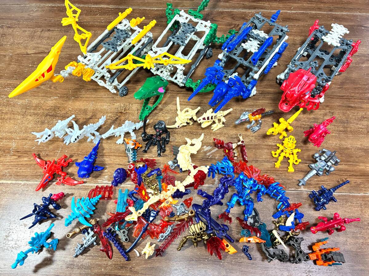 【まとめ売り】ユニトロボーン　セット　パーツ欠品　ジャンク混ざり ほねほねザウルス ジャンクまとめ ブロックス第7弾シリーズ ほか(食玩