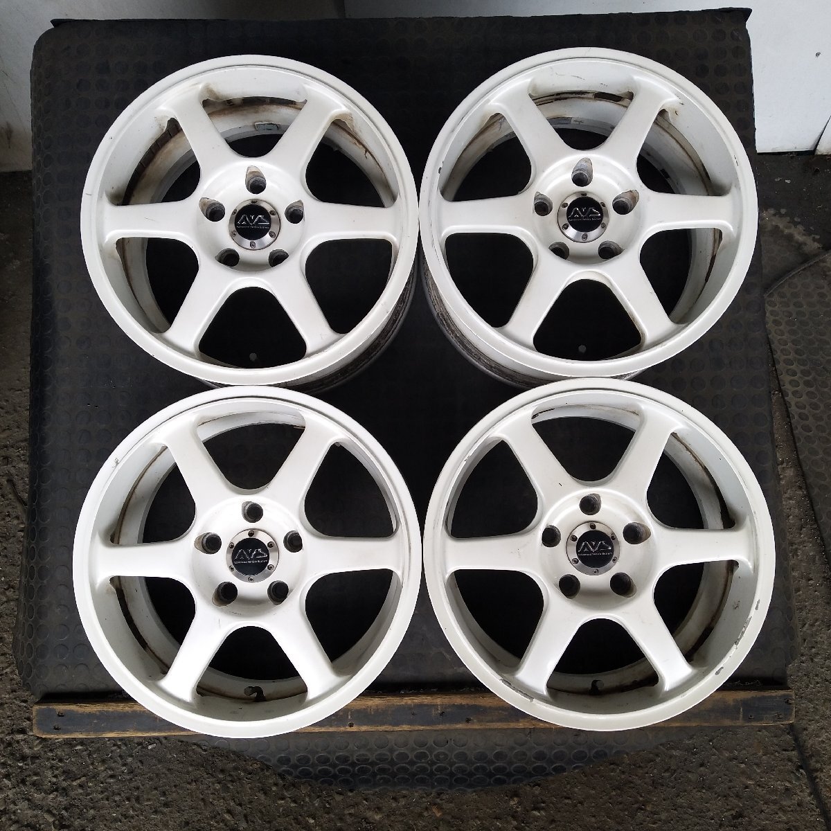 avs vs-6 advan pcd114.3 5h 8j+35 4本 AVS VS6の値段と価格推移は？｜7件の売買データからAVS VS6の価値が