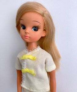 初代 リカちゃんの値段と価格推移は？｜157件の売買データから初代