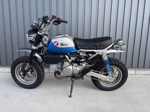 モンキー レストアベースのYahoo!オークション(旧ヤフオク!)の相場