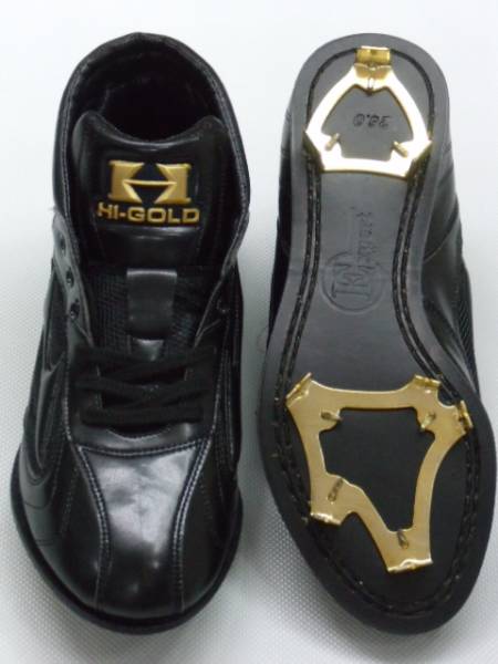 限定品◆ハイゴールド◆革底スパイク　立ちベロ／ミドルカット