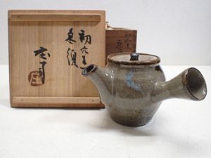 浜田庄司の値段と価格推移は？｜253件の売買データから浜田庄司の価値