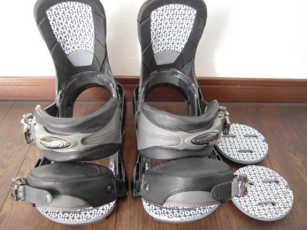 【美品】BURTON バートン P1カーボン　CARTEL C60 CO2