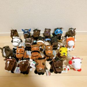 競走馬ぬいぐるみの値段と価格推移は？｜9件の売買データから競走馬