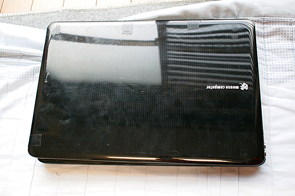 【１円~】mouse computer WIN7 2GB MB50II 1 部品扱い
