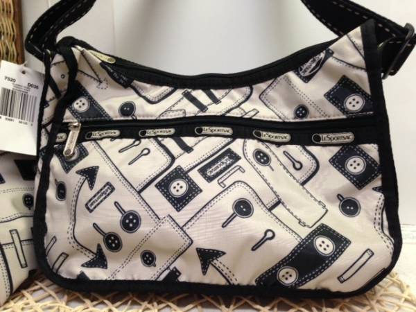 レスポートサック LeSportsac ショルダーバッグ 斜めがけバッグ 7520 