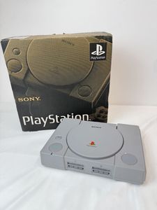 プレイステーション1 本体箱付き 初代プレイステーション 箱の値段と価格推移は？｜4件の売買データから