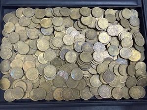 昭和23年 古銭の値段と価格推移は？｜25件の売買データから昭和23年