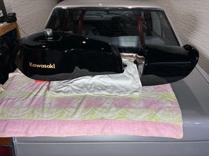 XJ400 タンクのYahoo!オークション(旧ヤフオク!)の相場・価格を見る