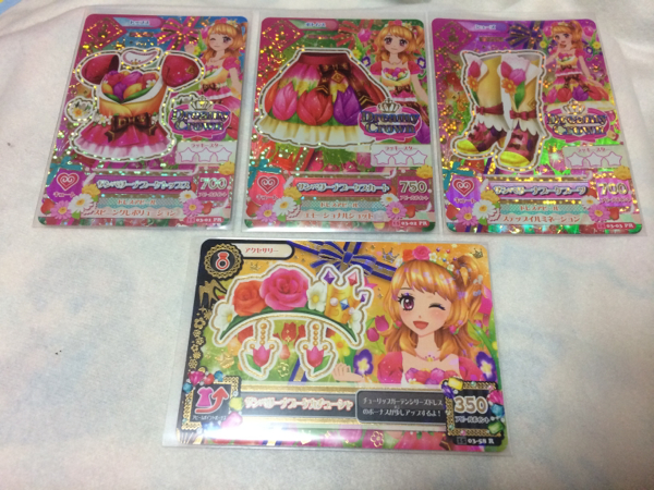 アイカツ サンベリーナブーケ 4枚セット トップス カチューシャ