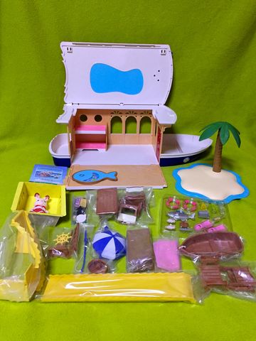 シルバニア シーサイド村シリーズ 大きな海のクルーズボート