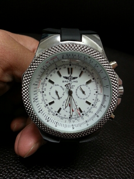 ベントレータイプmotors白文字盤