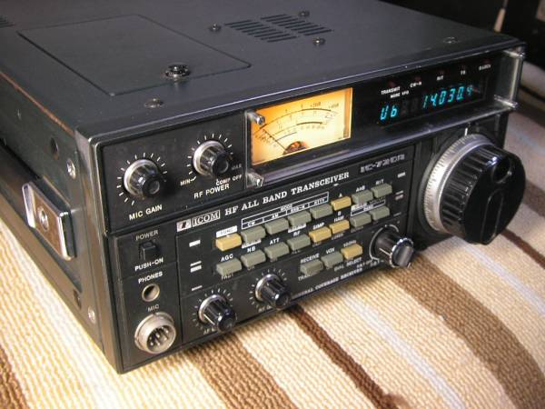 ♪♪ジャンク☆アイコムIC-720A 100W☆古いHF無線機♪♪_1