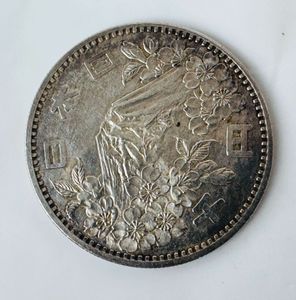 東京オリンピック記念 銀合金の中古価格は5,104円｜記念硬貨の新品