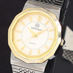 フォルクスワーゲン 時計の値段と価格推移は？｜8件の売買データから
