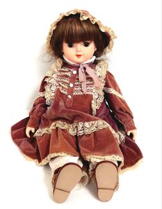 ビスクドールフランス人形の値段と価格推移は？｜1件の売買データから