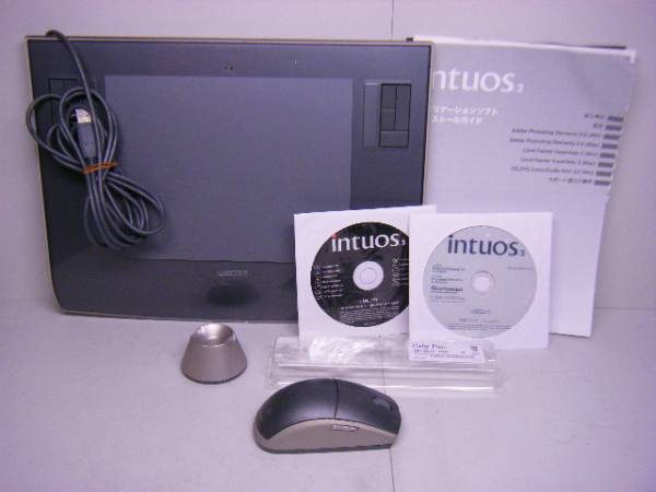 MB_Y7021603M14 WACOM intuos3 PTZ-630 ペンタブレット