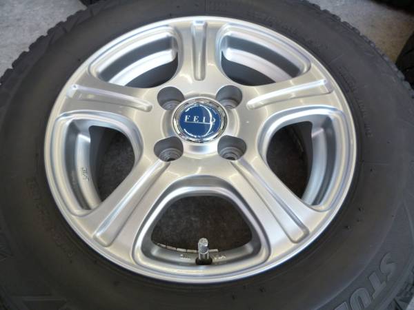 155/80R13 REVO2 パッソ等 中古 スタッドレスセット 溝有