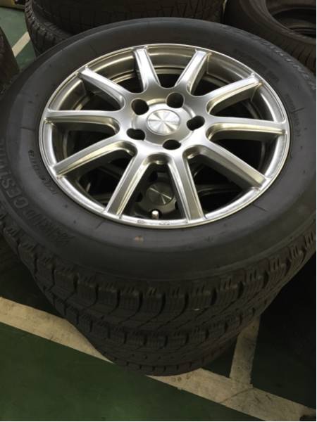 新作入荷，お買い得 に近い215/60r16ブリヂストンスタッドレスアルミ14年製品(スタッドレスタイヤ)｜売買されたオークション情報、yahooの商品情報をアーカイブ公開 - オークファン 5穴