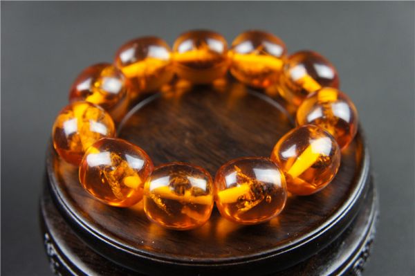 【龍雲】蜜蝋琥珀 ハチ・蜂入り ブレスレット 超珍品 11粒 9365