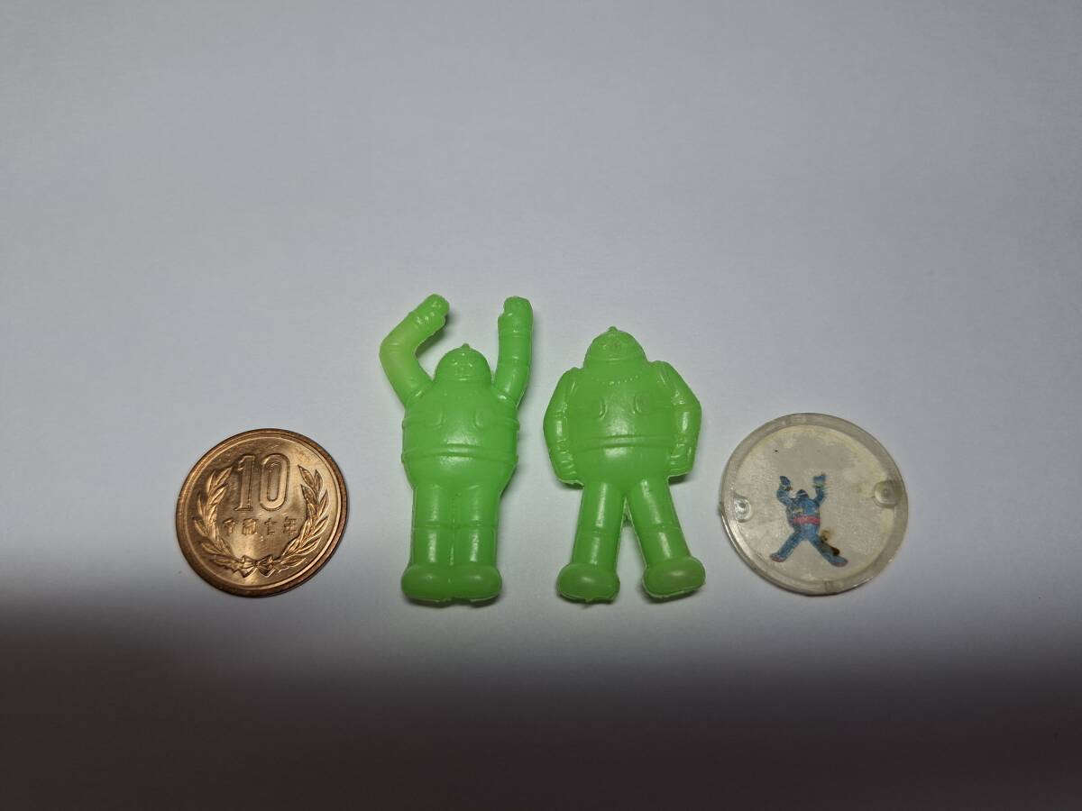 鉄人28号 グリコ おまけの値段と価格推移は？｜14件の売買データから