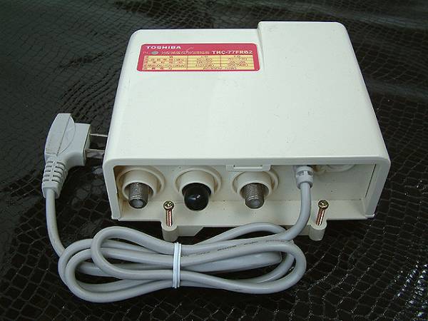 東芝製CATV(地デジ)BS、CS 双方向ブースター増幅器THC-77FRB2