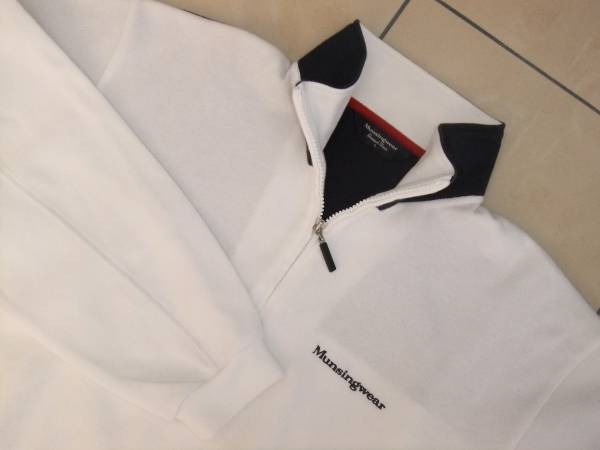 マンシング Munsingwear 豪華刺繍ハーフジップトレーナーL 美品