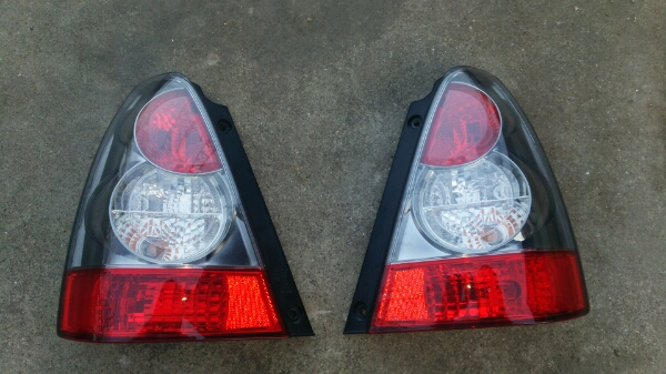 ☆フォレスター SG5 後期 テールランプ☆