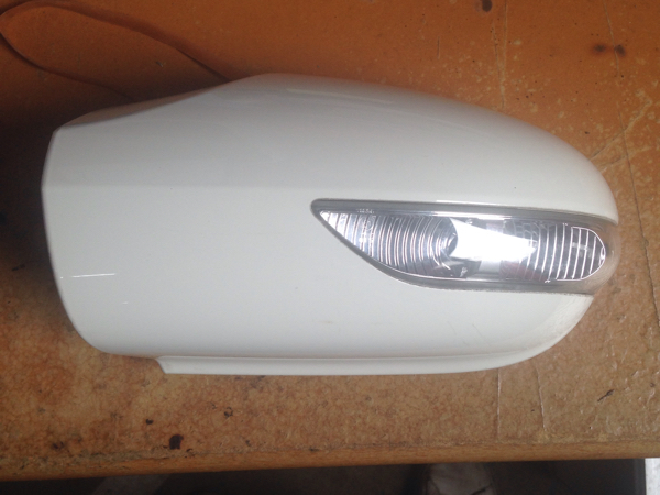 w169 Aクラス 左ドアミラーウィンカー