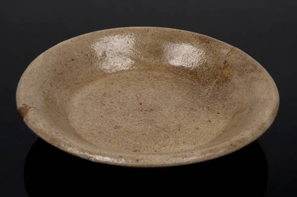 古瀬戸　味わい深い皿　独酌に　江戸時代