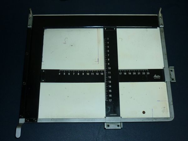 ライツ純正イーゼル■LEITZ WETZLAR■六切り 8x10用