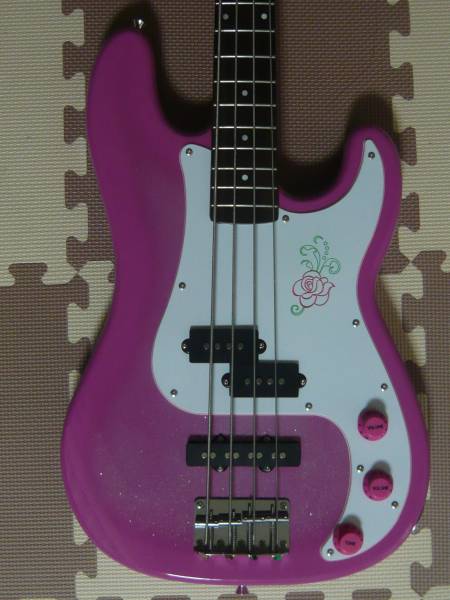 ☆GYPSY ROSE ベース ラメ入シャンパンピンク 美品 女子に最適☆