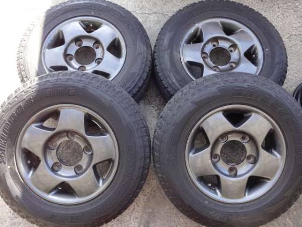 ランドローバー ディスカバリー BRADLEYアルミ 235/70R16*738